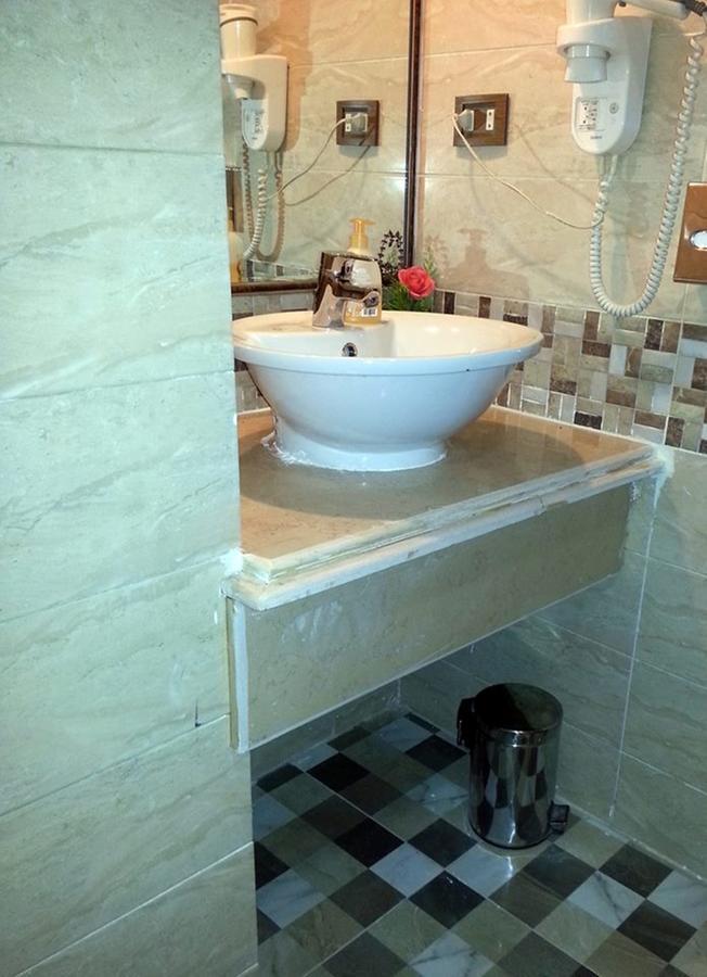 Mg Nefertiti Hotel Al Minya Phòng bức ảnh